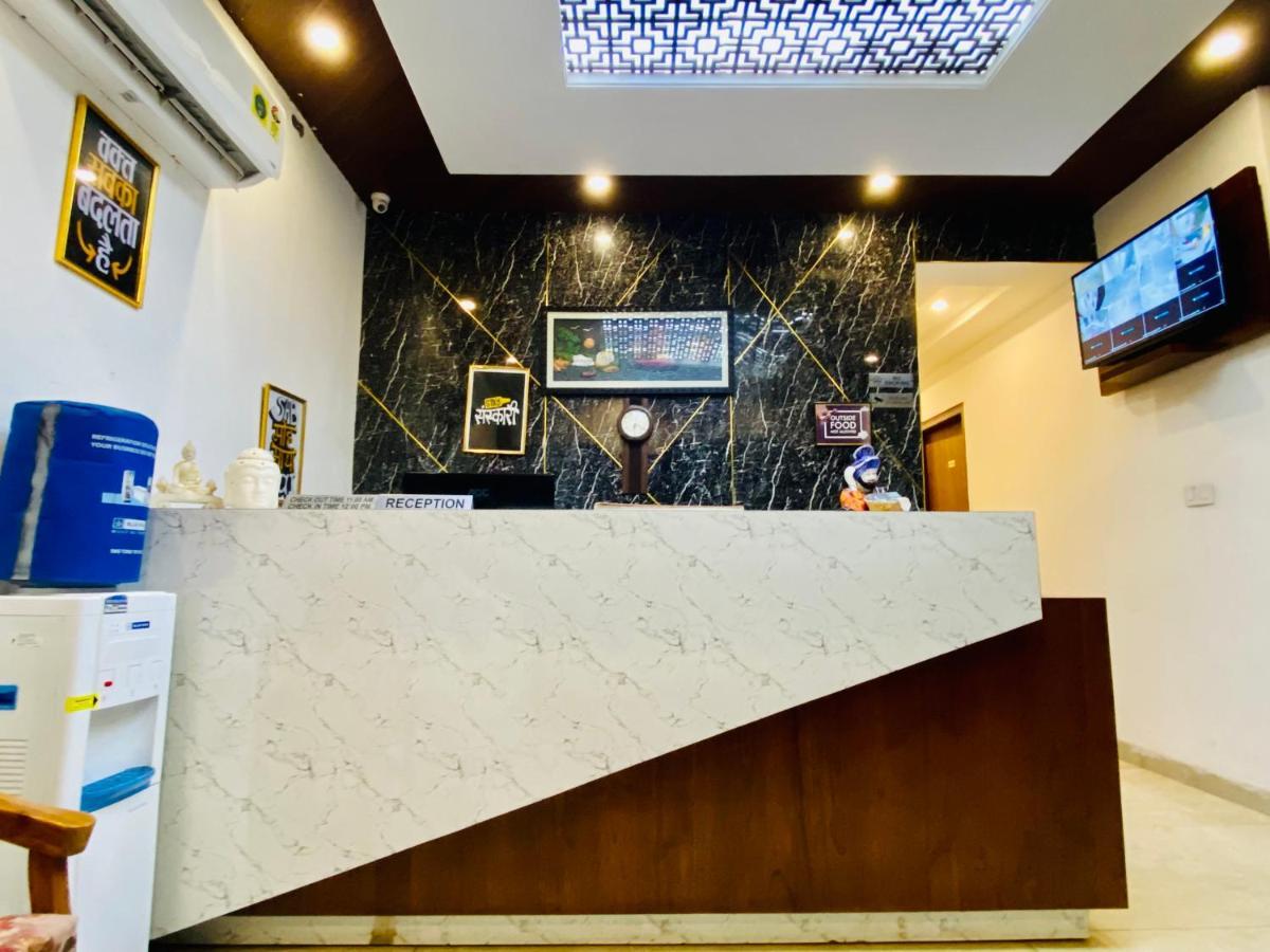 Hotel Hollywood - Family Hotel Zirakpur Exterior foto