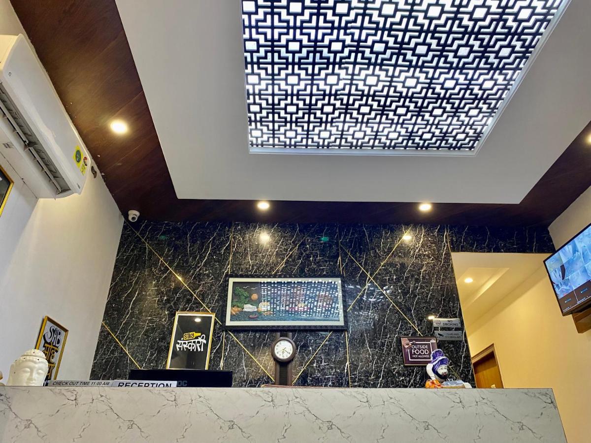 Hotel Hollywood - Family Hotel Zirakpur Exterior foto